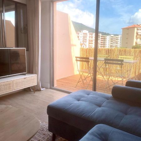 Superbe T2 Equipe Proche Centre Ville Ajaccio Avec Parking Екстериор снимка