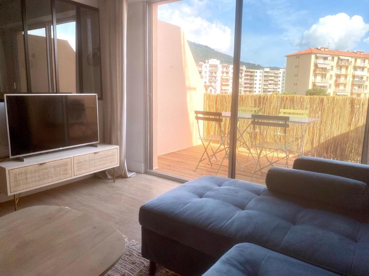 Superbe T2 Equipe Proche Centre Ville Ajaccio Avec Parking Екстериор снимка